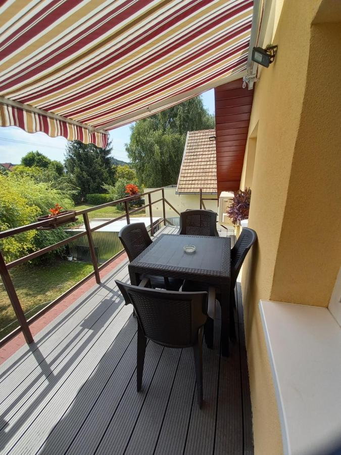 Fűzfa Apartmanház Tamási Habitación foto